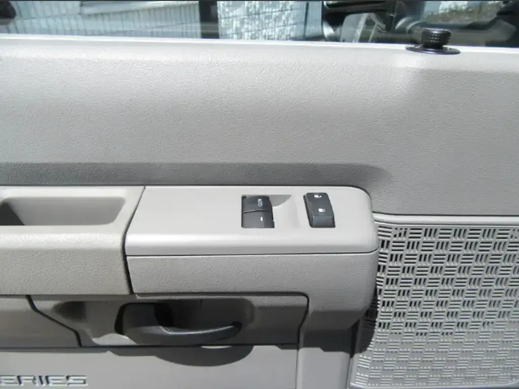 Ford E-450 2023 photo 5