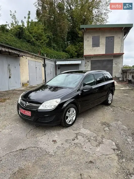 Opel Astra 2009 photo 5