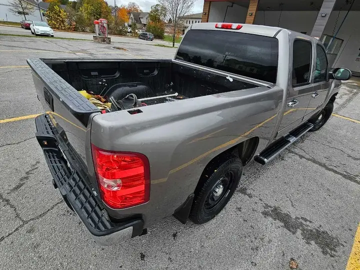 Chevrolet Silverado 1500 2012 photo 3