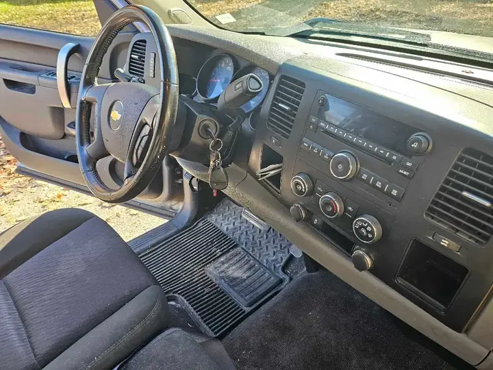 Chevrolet Silverado 1500 2012 photo 5
