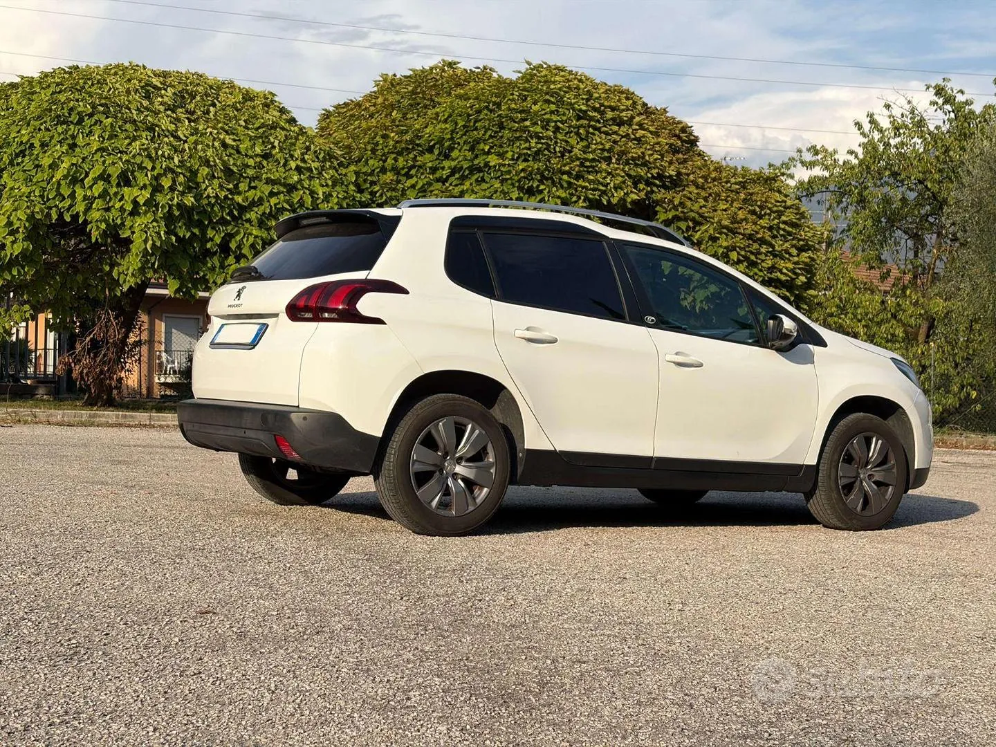 Peugeot 2008 2017 photo 3