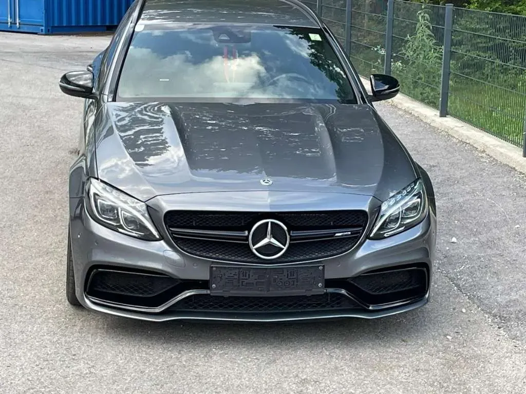 Mercedes-Benz C-Class 2017 photo 3