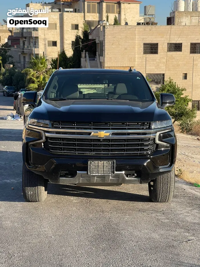 Chevrolet Tahoe 2023 photo 2