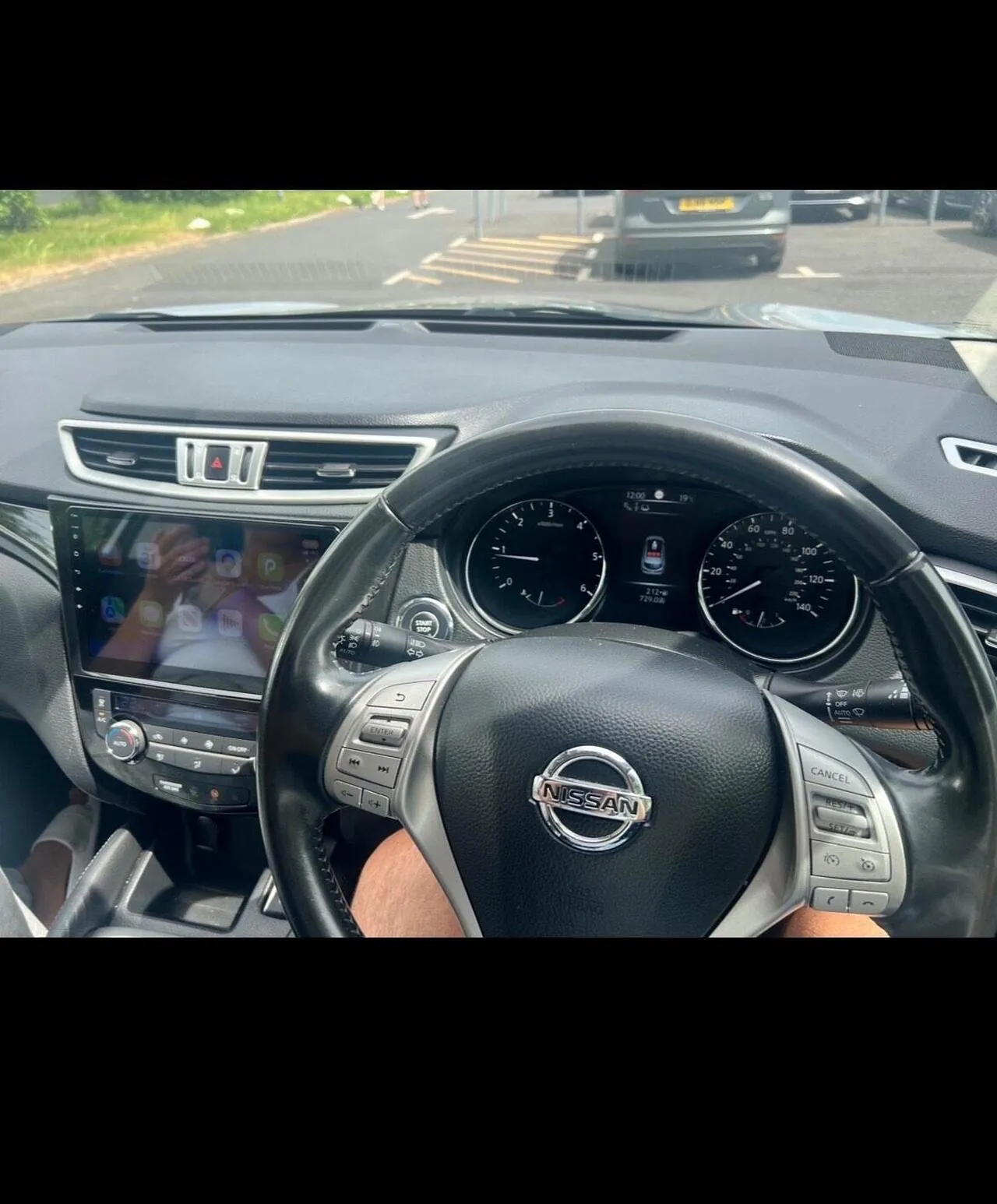 Nissan Qashqai 2015 photo 2