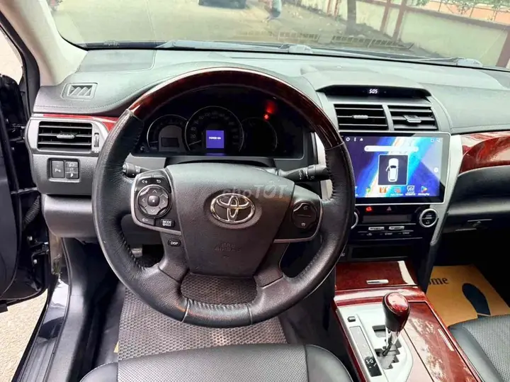Toyota Camry 2013 photo 5