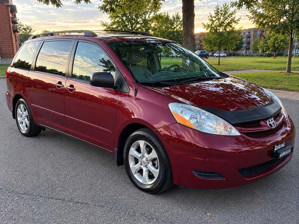 Toyota Sienna