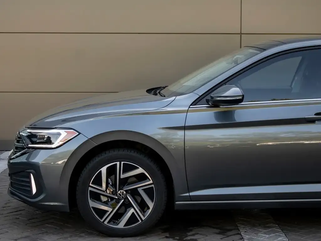 Volkswagen Jetta 2024 photo 2