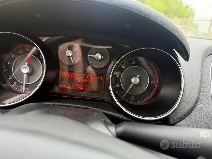 Fiat Punto 2016 photo 5