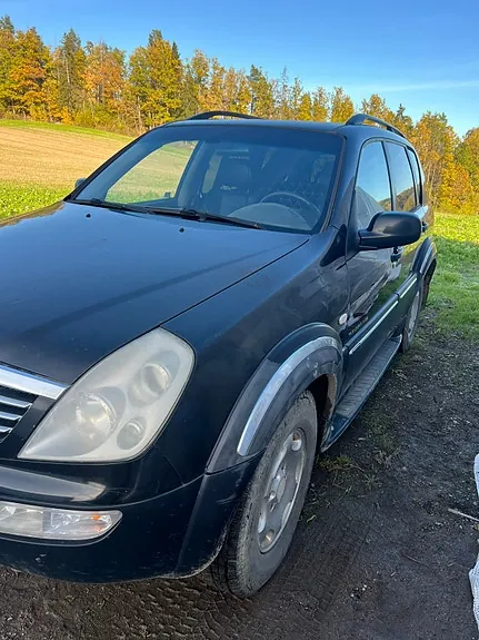 KG Mobility Rexton
