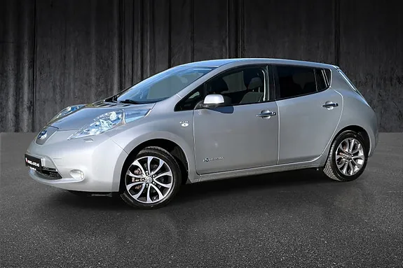 Nissan Leaf 2016 photo 2