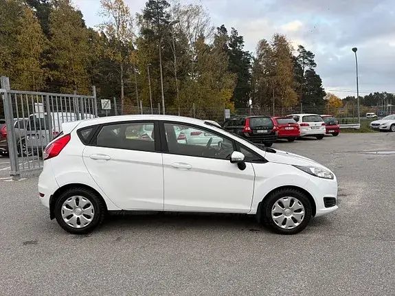 Ford Fiesta 2017 photo 3