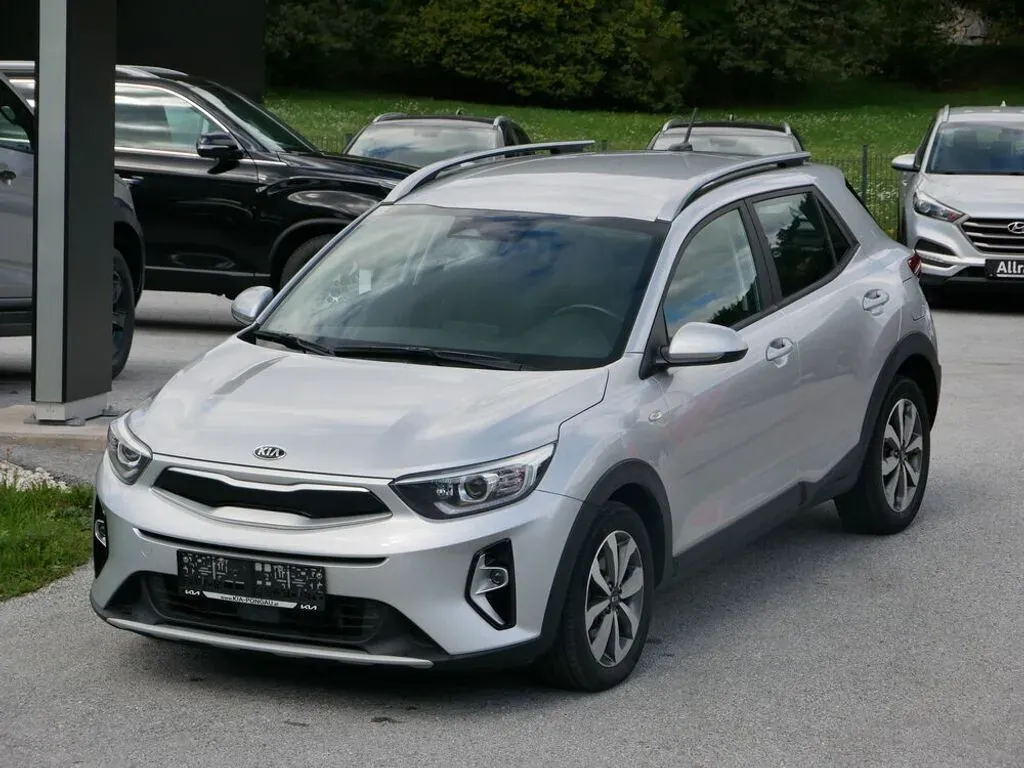 Kia Stonic 2022 photo 2