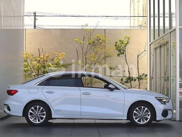 Audi A3 Sedan 2024 photo 4