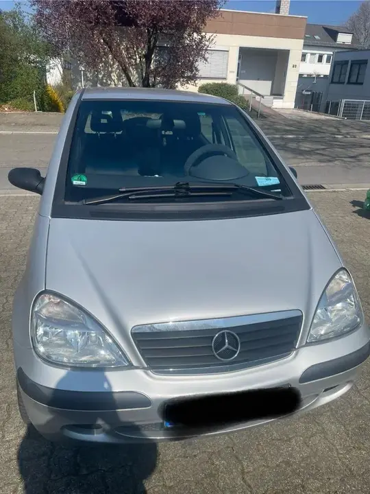 Mercedes-Benz A160