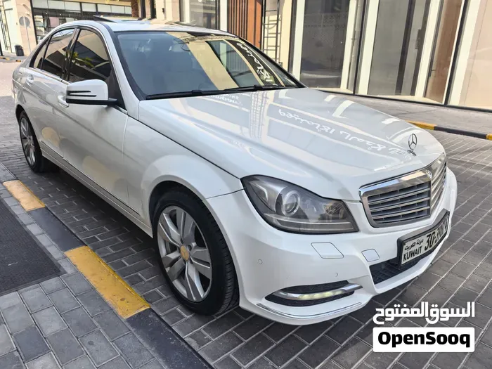 Mercedes-Benz C-Class 2013 photo 3