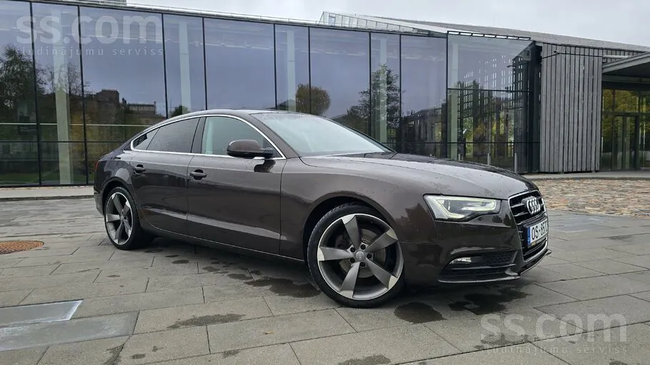 Audi A5 2013 photo 2