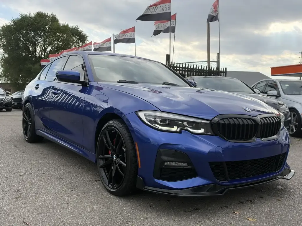BMW 3 Series 2021 photo 2