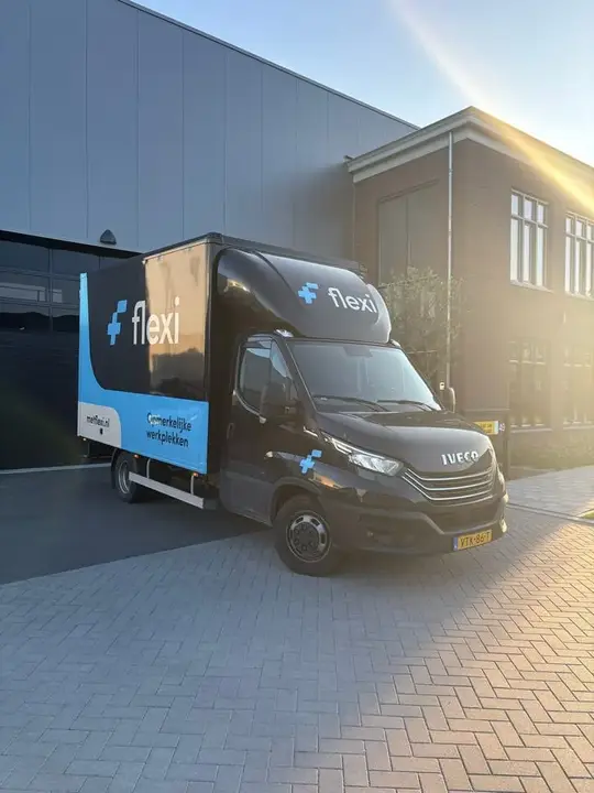 Iveco Daily 2023 photo 3