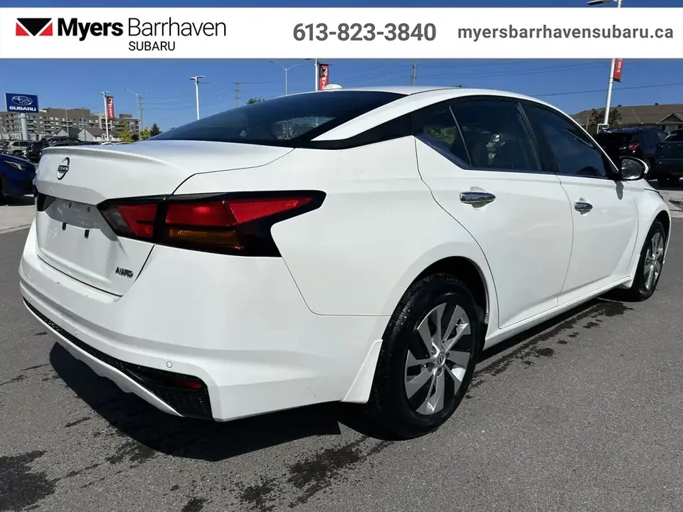 Nissan Altima 2023 photo 3