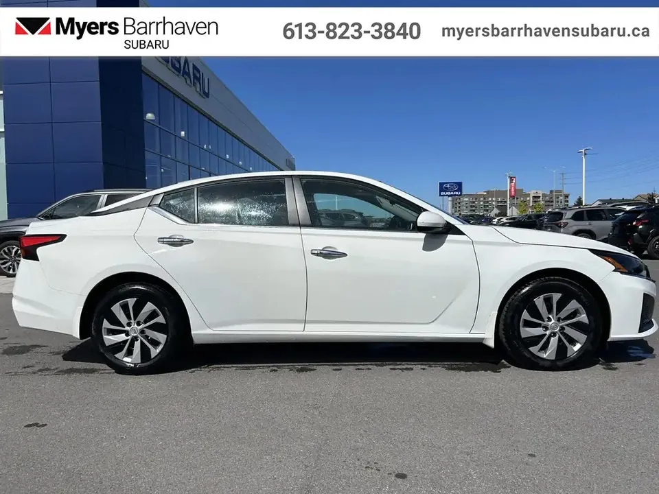 Nissan Altima 2023 photo 2