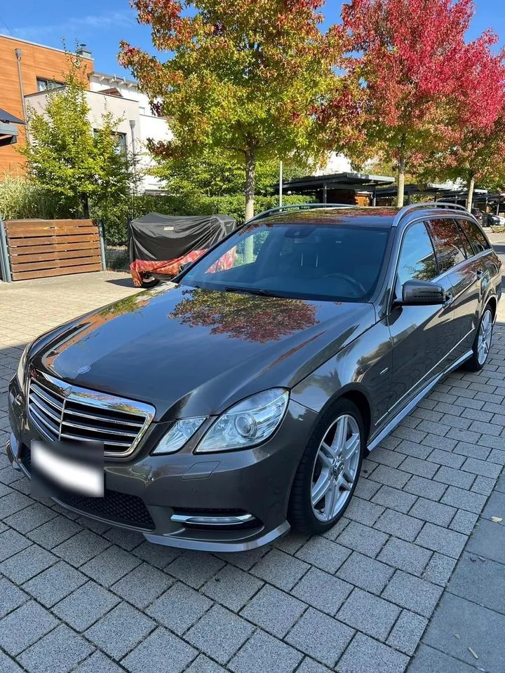 Mercedes-Benz E 250