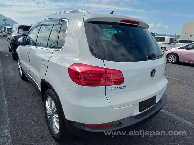 Volkswagen Tiguan 2015 photo 3