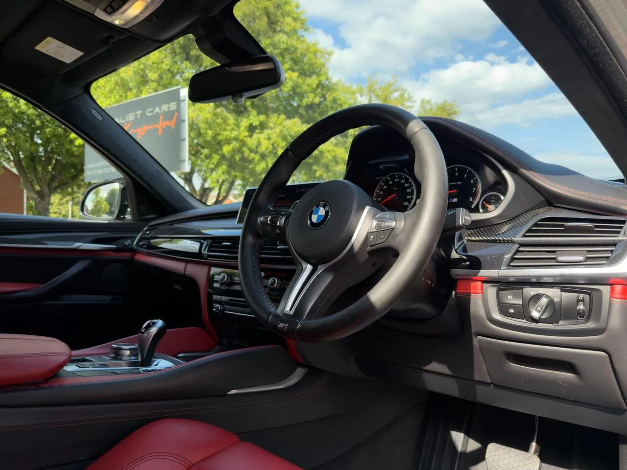 BMW X6 M 2017 photo 4