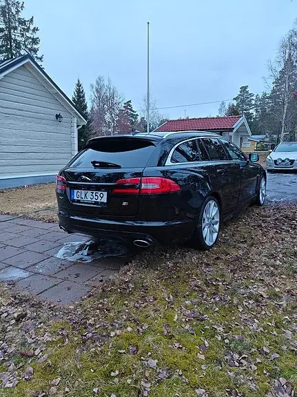 Jaguar Xf 2013 photo 4