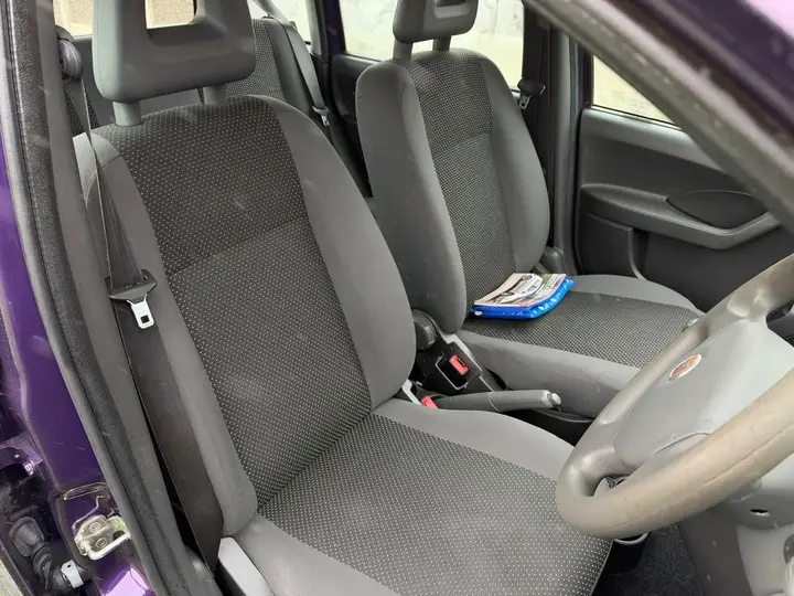 Fiat Panda 2011 photo 4