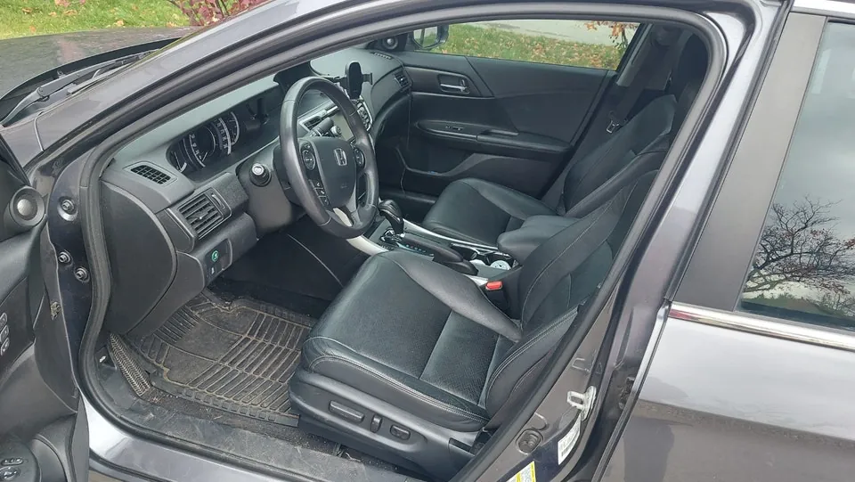 Honda Accord 2013 photo 4