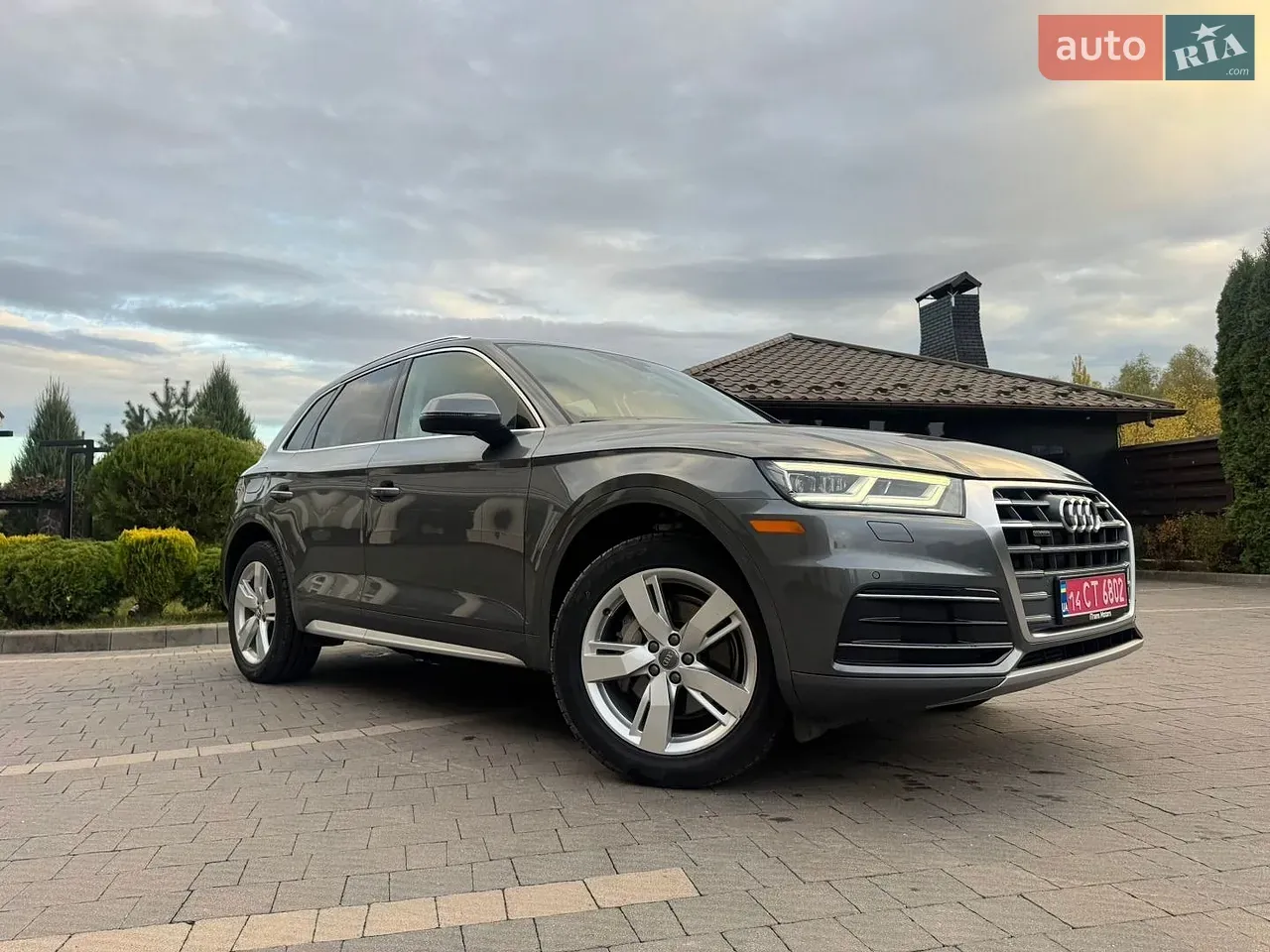 Audi Q5 2019 photo 2