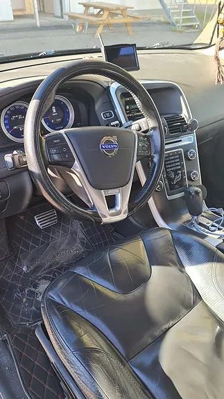 Volvo Xc60 2011 photo 2