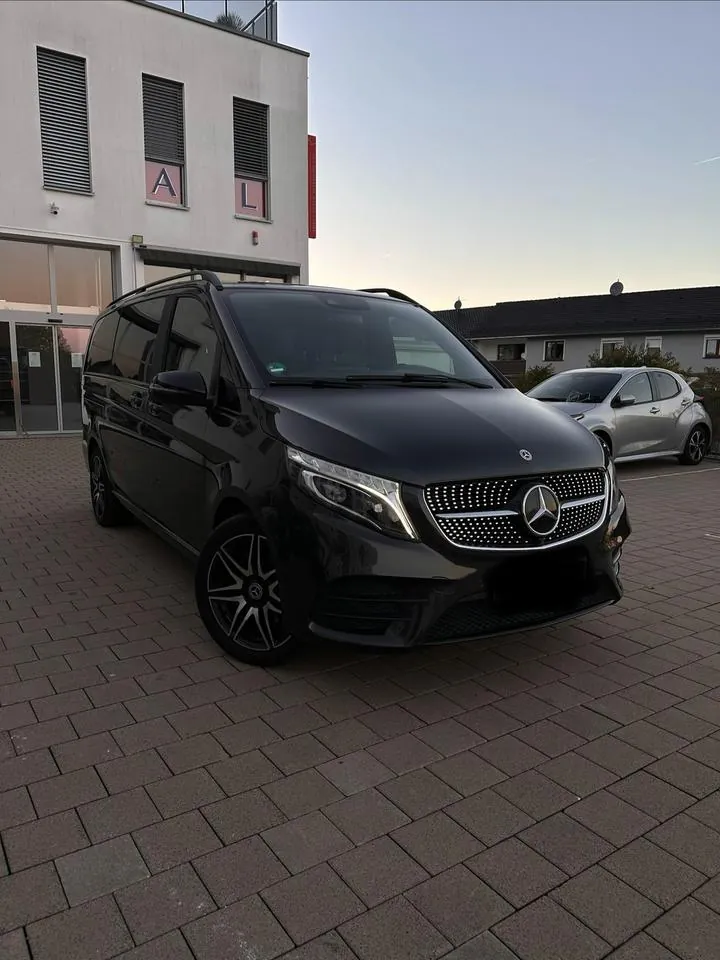 Mercedes-Benz V-Class
