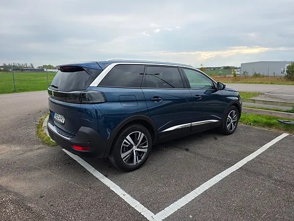 Peugeot 5008 2021 photo 5
