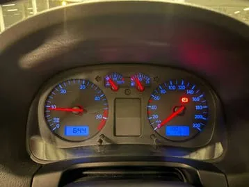 Volkswagen Golf 2001 photo 2