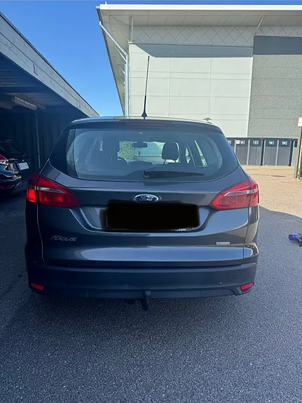 Ford Focus 2015 photo 2