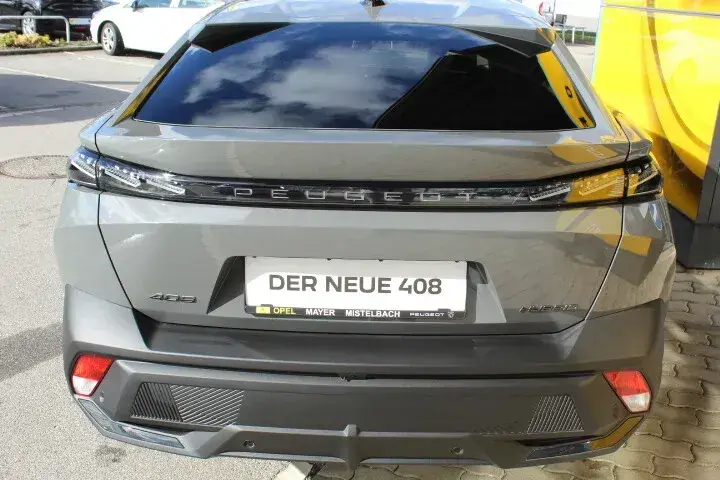 Peugeot 408 photo 3