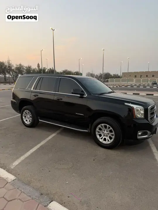 GMC Yukon 2020 photo 2