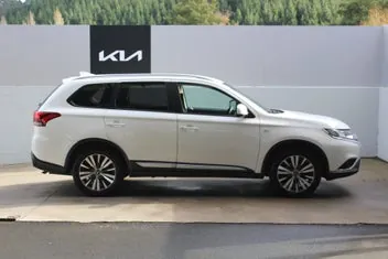 Mitsubishi Outlander 2021 photo 3