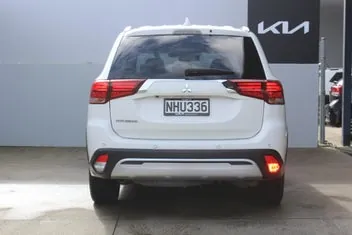 Mitsubishi Outlander 2021 photo 5