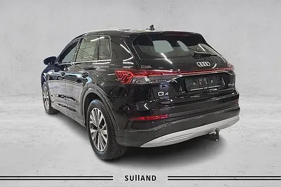 Audi Q4 E-Tron 2023 photo 3