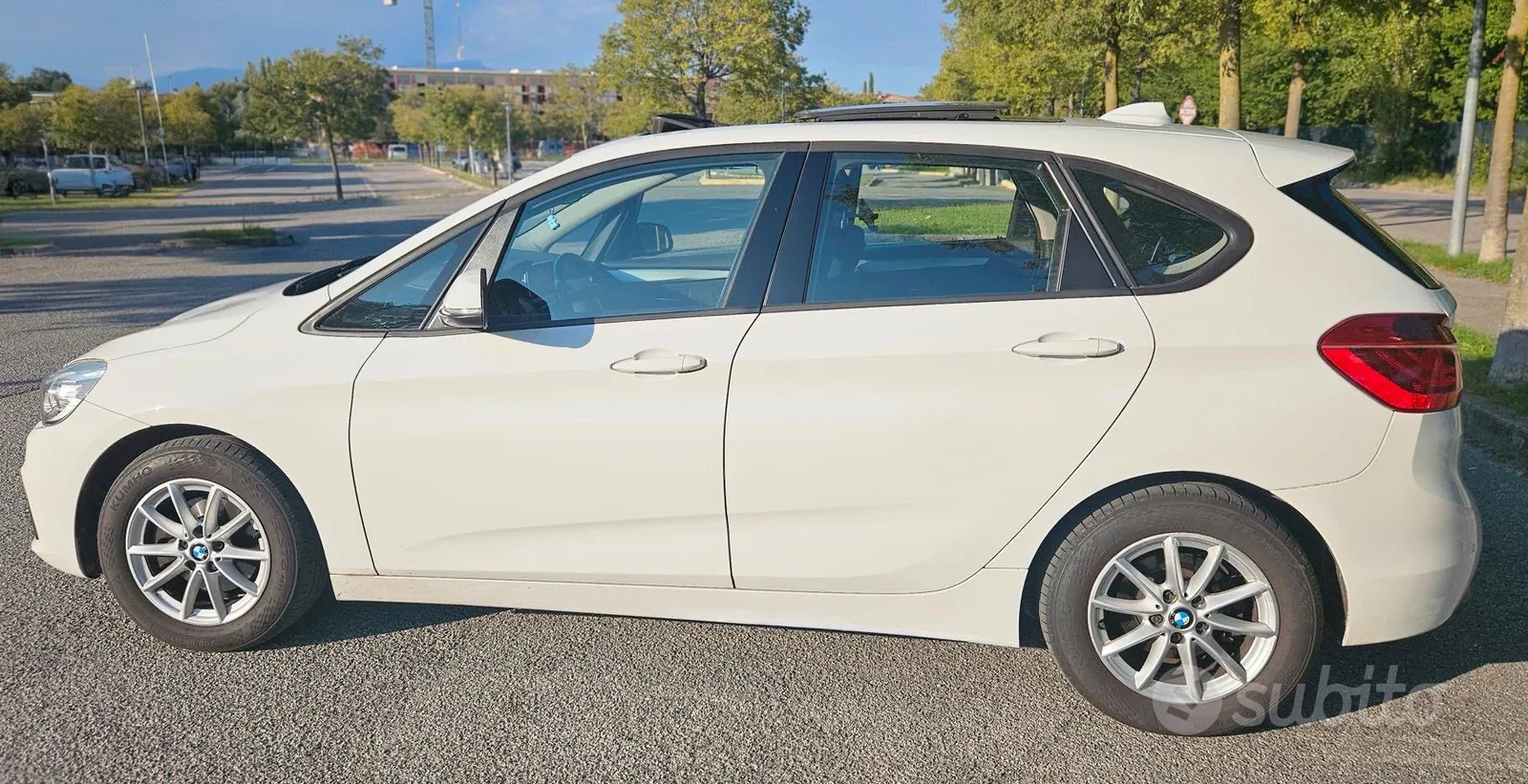 BMW 2 Series Active Tourer 2015 photo 5