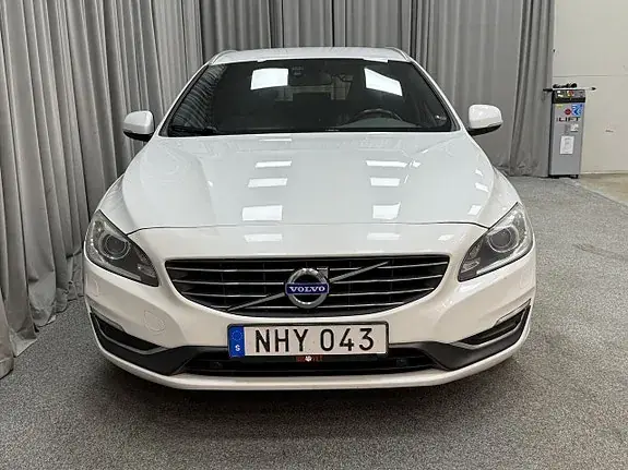 Volvo V60 2014 photo 5