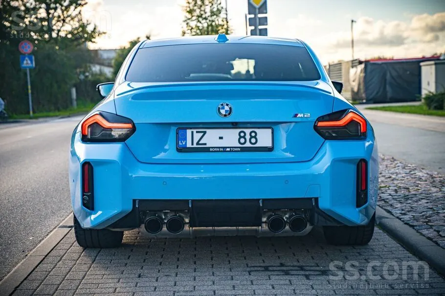 BMW M2 2023 photo 5