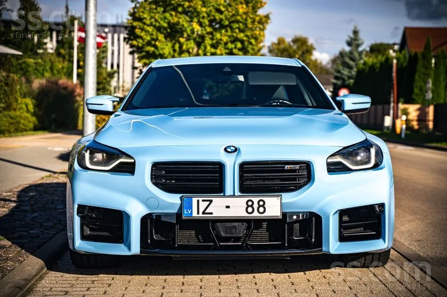 BMW M2 2023 photo 2
