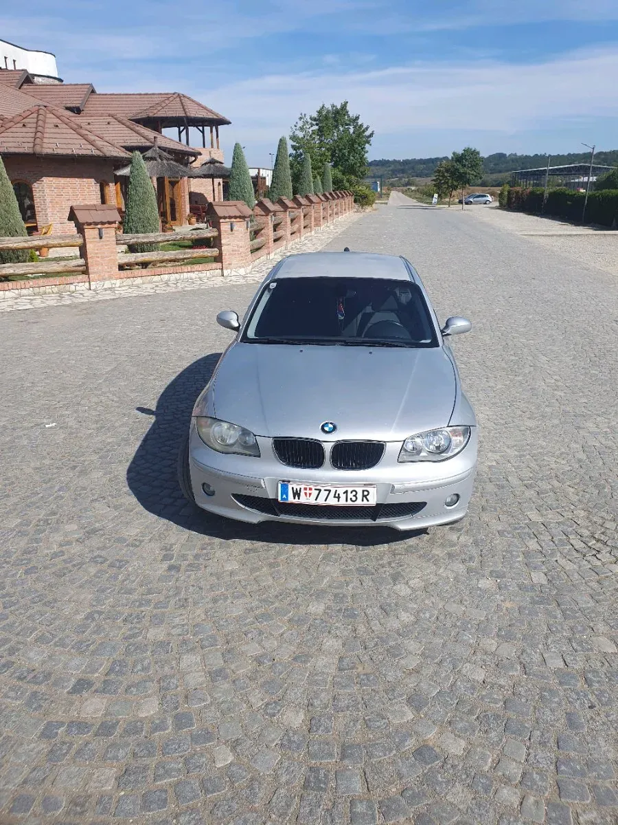 BMW 1 Series 2006 photo 3