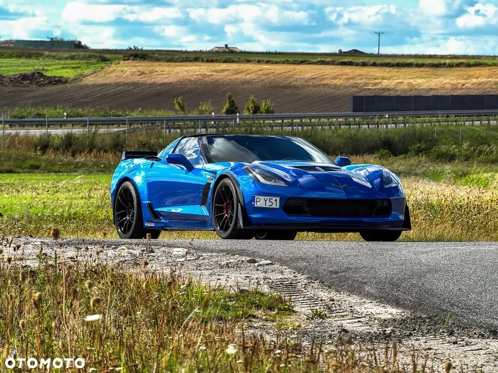 Chevrolet Corvette 2019 photo 2