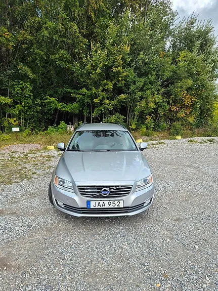 Volvo V70 2015 photo 3