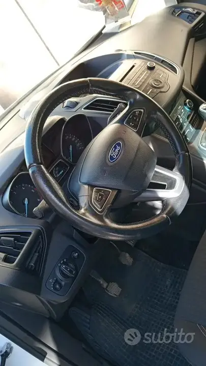 Ford C-Max 2016 photo 5