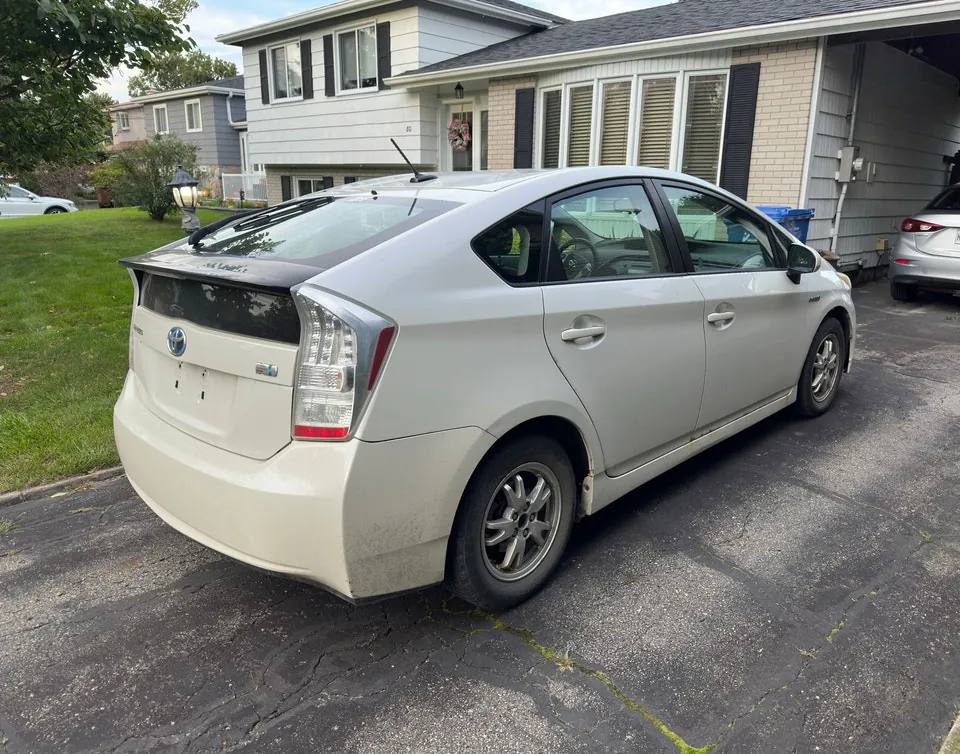 Toyota Prius 2010 photo 5
